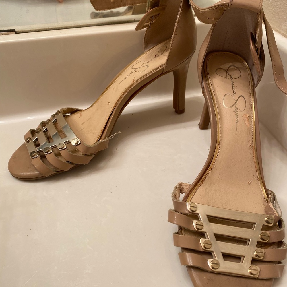 Jessica Simpson Tan Elegant Heels